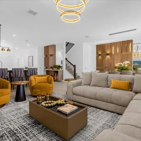 9 Bedroom- 5 Bathroom Storey Lake 4276 Pw